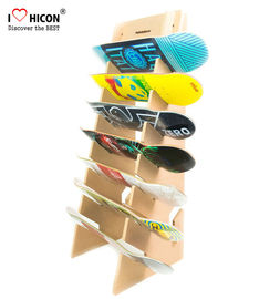Китай Дисплей шкафа скейтборда пола стеллажей для выставки товаров изготовленного на заказ логотипа деревянный для магазина розничной торговли поставщик